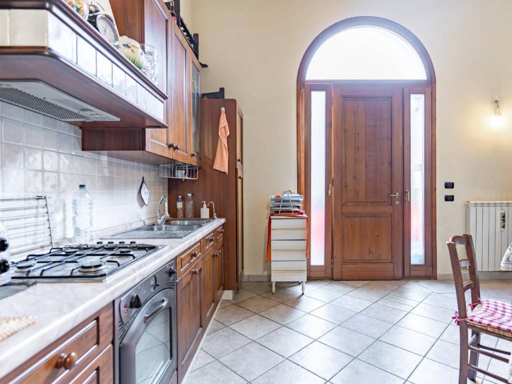 Appartamento a Empoli in Via Benvenuto Cellini, , 50053 - Foto 4