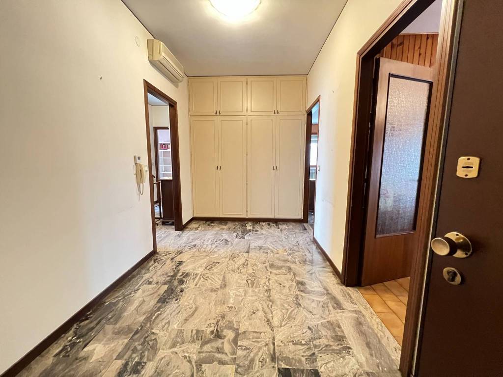 Appartamento a Padova in Via Chiesanuova - Foto 2