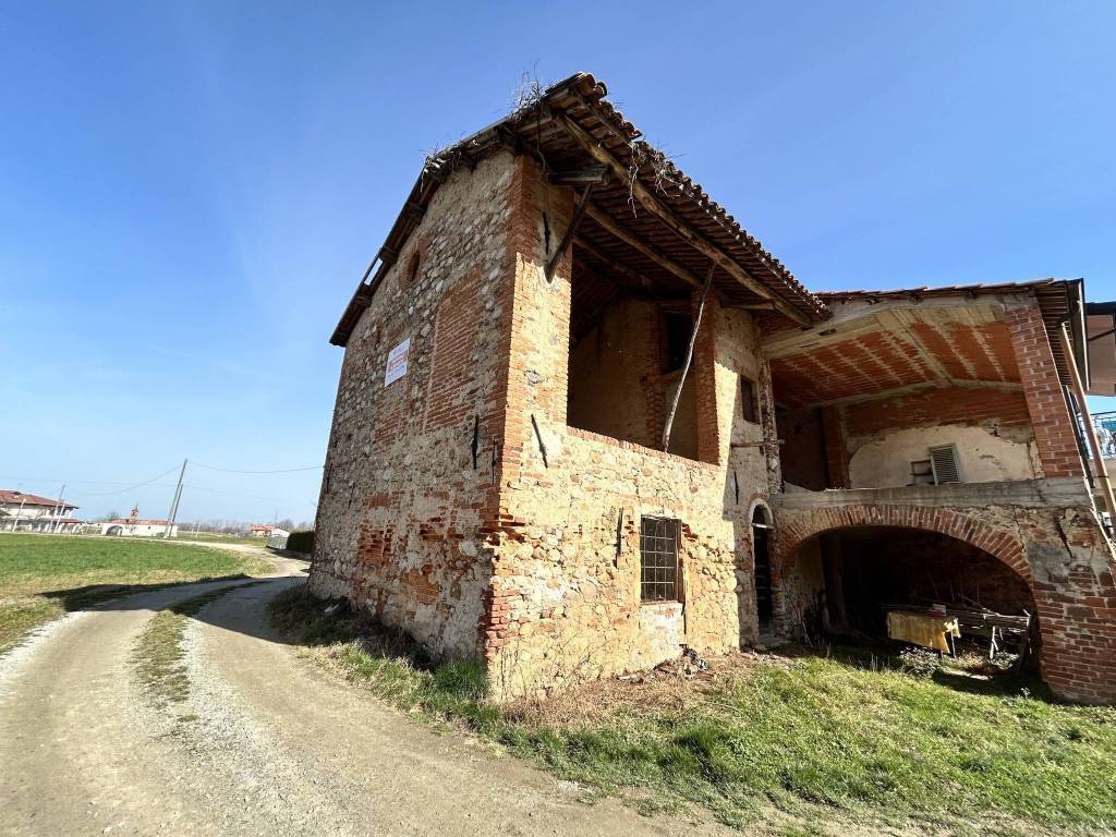 Rustico / casale a Pianfei in Via Viglioni, 1 - Foto 2
