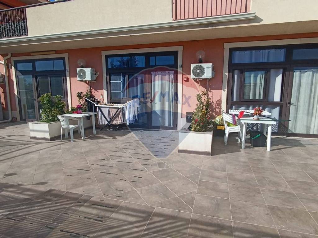 Palazzo / stabile a Pozzallo in viale Australia - Foto 2