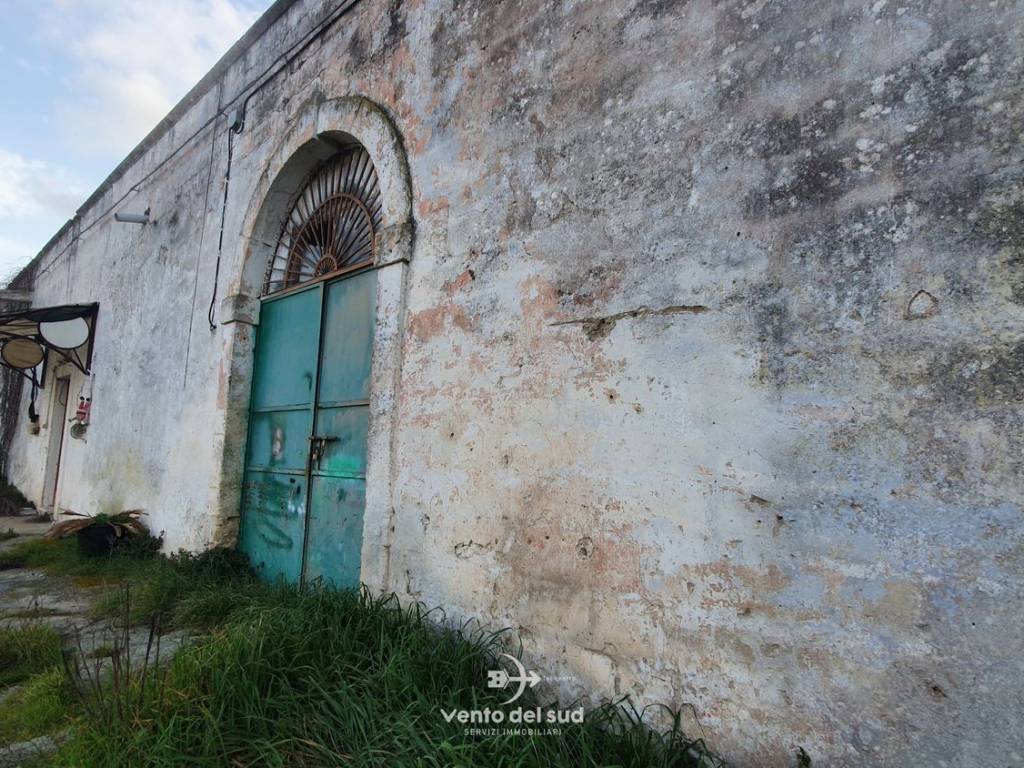 Villa a Carmiano in Strada Comunale Dodicesemi Tomoli s.n.c - Foto 3