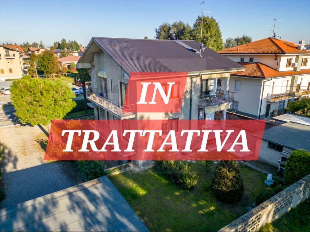 Villa a Gerenzano in Via Alessandro Manzoni, 34 - Foto 2