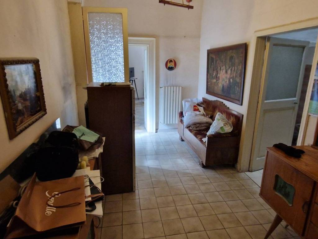 Appartamento a Trani in Via Generale Ettore Baldassarre - Foto 4