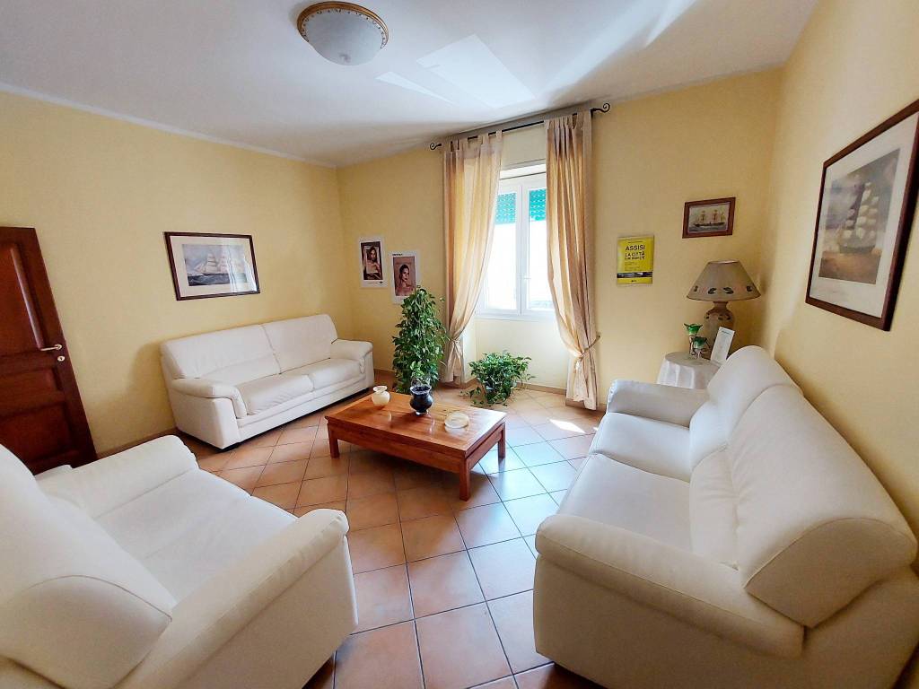 Appartamento a Sassari in Via Monte Grappa - Foto 2