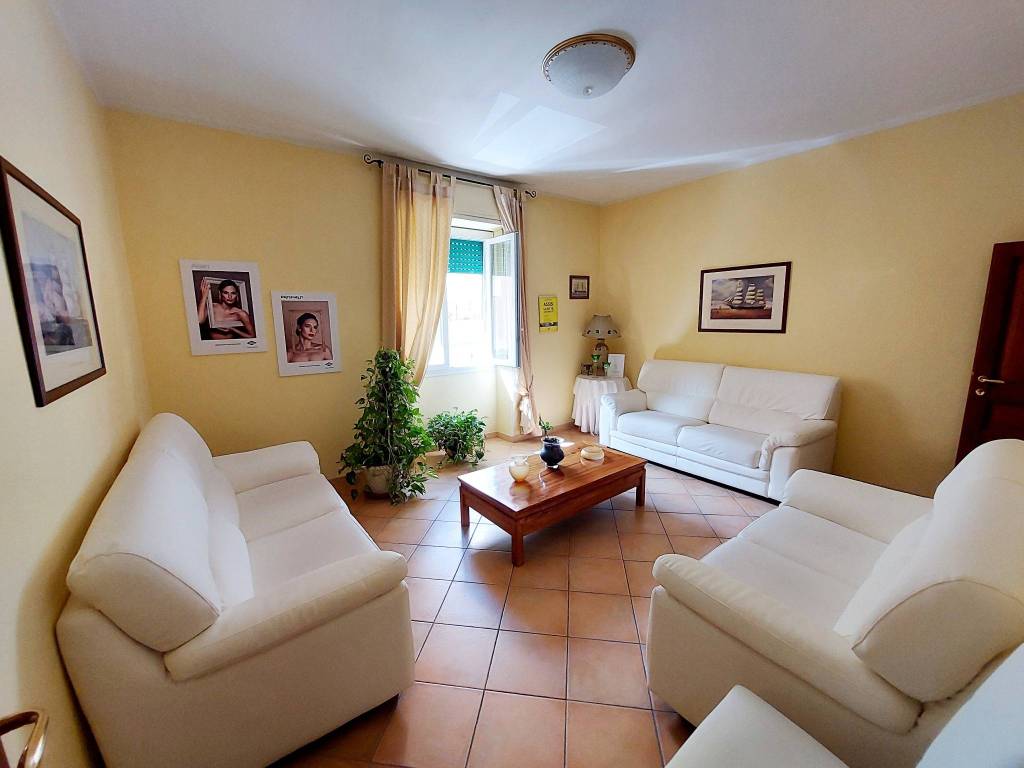 Appartamento a Sassari in Via Monte Grappa - Foto 3