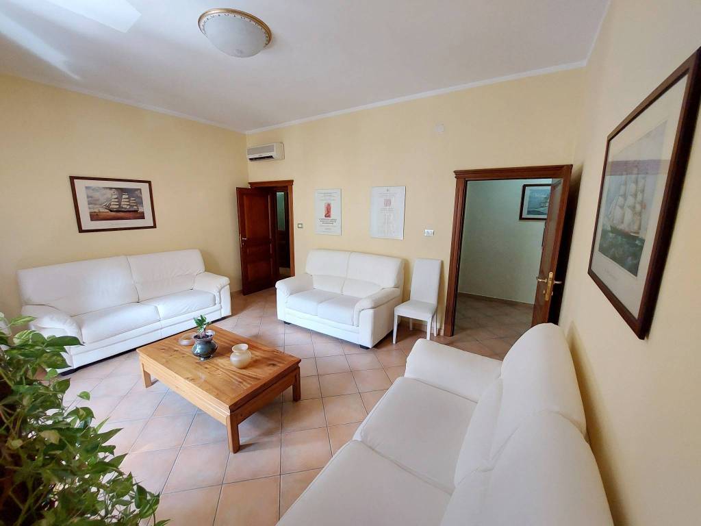 Appartamento a Sassari in Via Monte Grappa - Foto 4