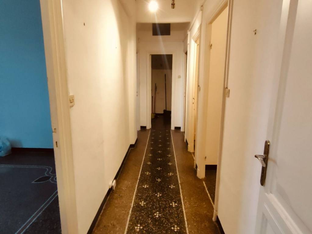 Appartamento a Genova in Via Merano, 37 - Foto 5