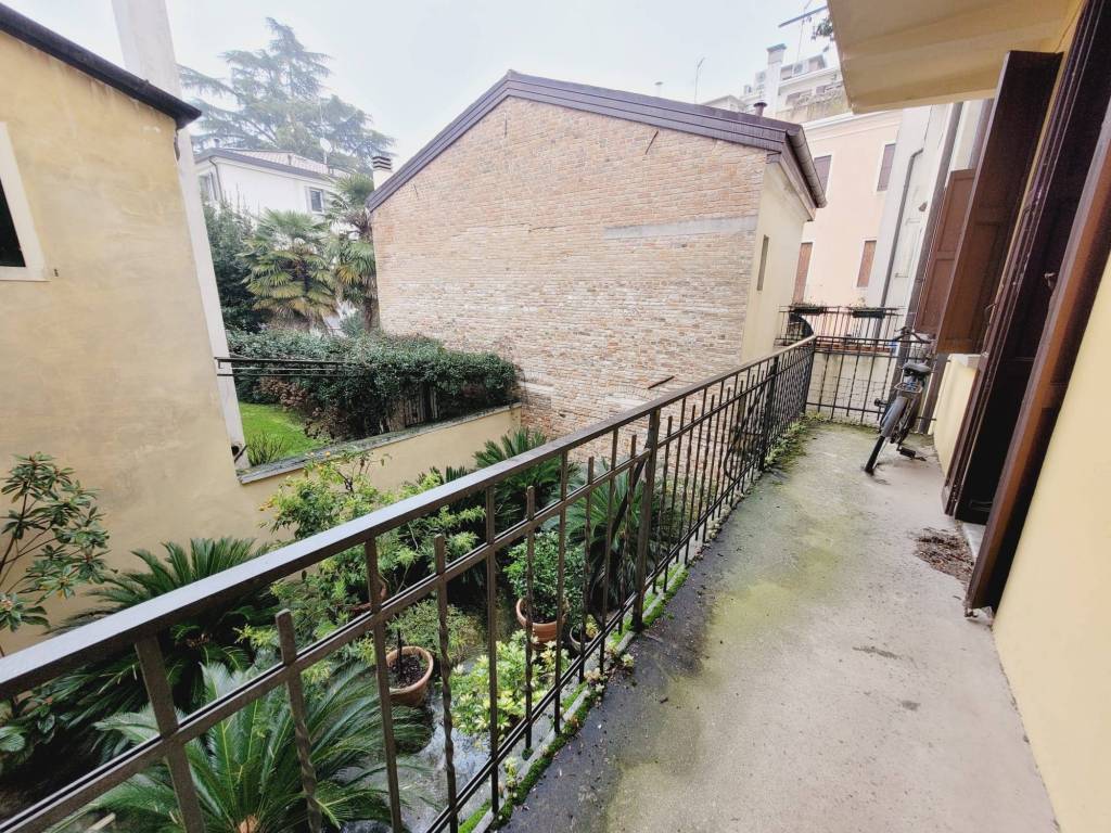Appartamento a Padova in Via Patriarcato, 10 - Foto 2