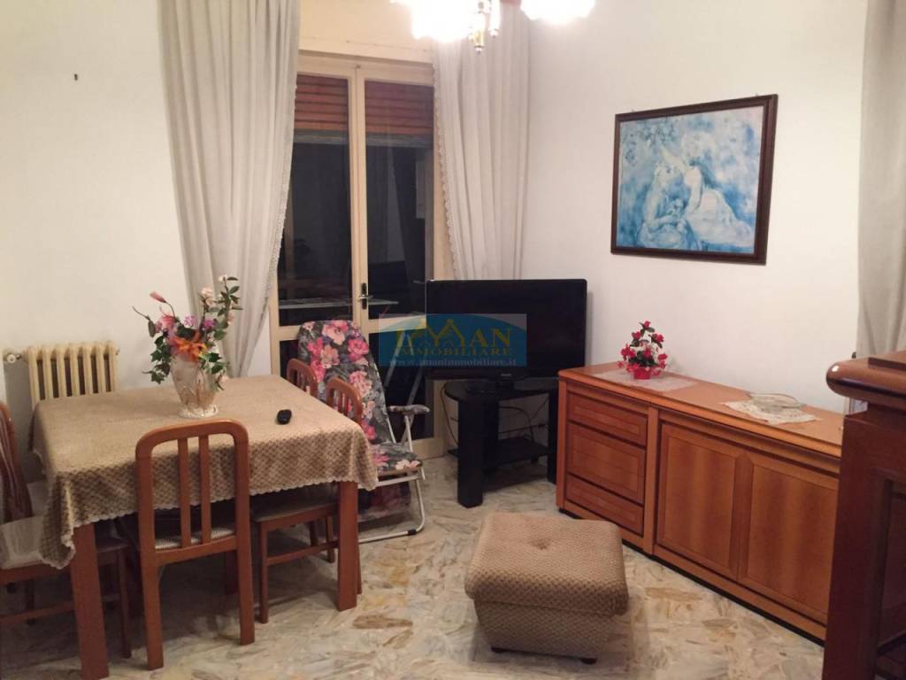 Appartamento a Ceglie messapica in Via Papa Giovanni XXIII - Foto 2