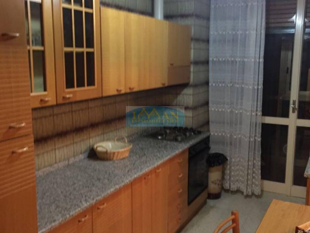 Appartamento a Ceglie messapica in Via Papa Giovanni XXIII - Foto 5