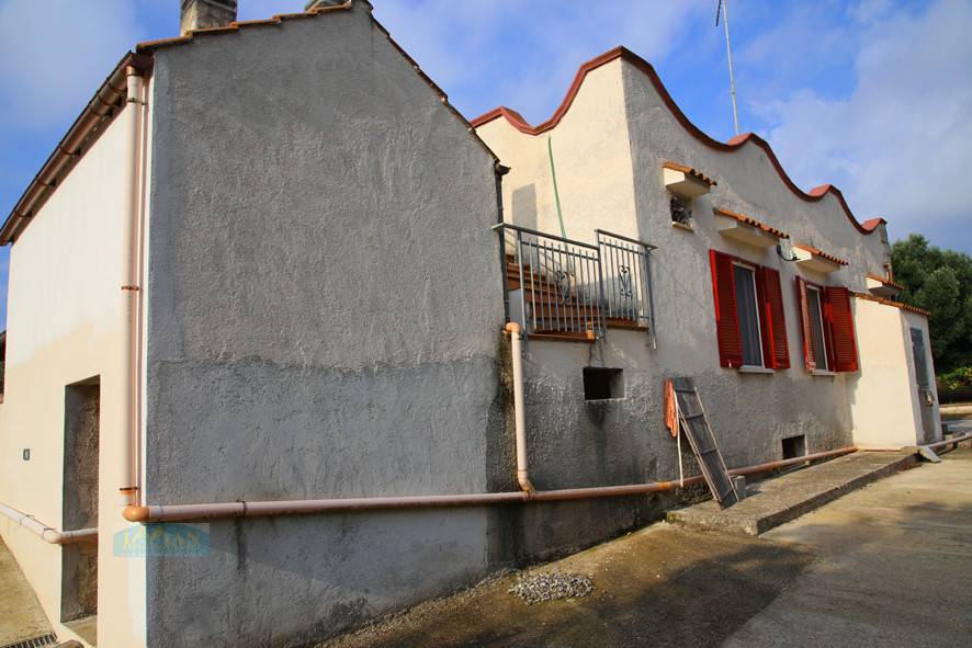 Villa a Ceglie messapica in sp22 - Foto 3