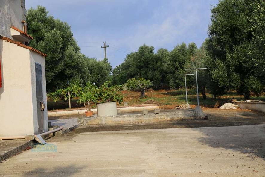 Villa a Ceglie messapica in sp22 - Foto 4