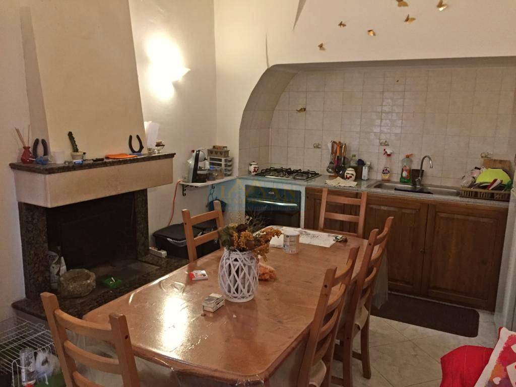 Casa indipendente a Ceglie messapica in Via Giuseppe Antelmi - Foto 2