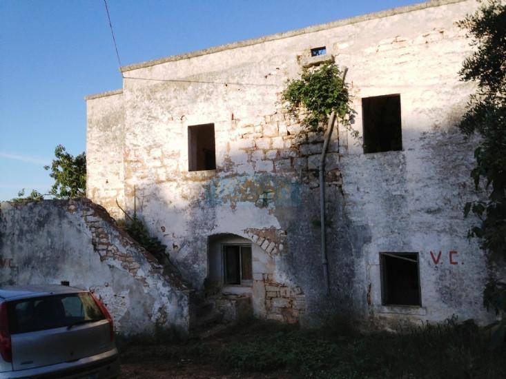 Rustico / casale a Ceglie messapica in Contrada Montagnulo - Foto 2