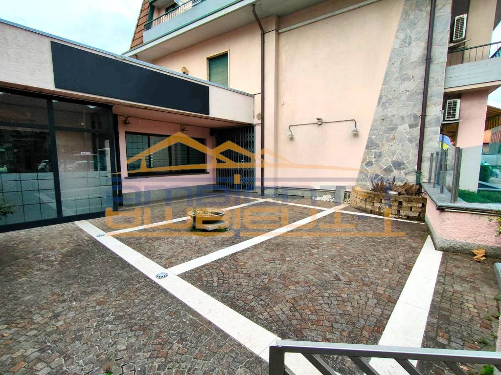 Attività / licenza a Cisano bergamasco in Via Milano, 36 - Foto 2