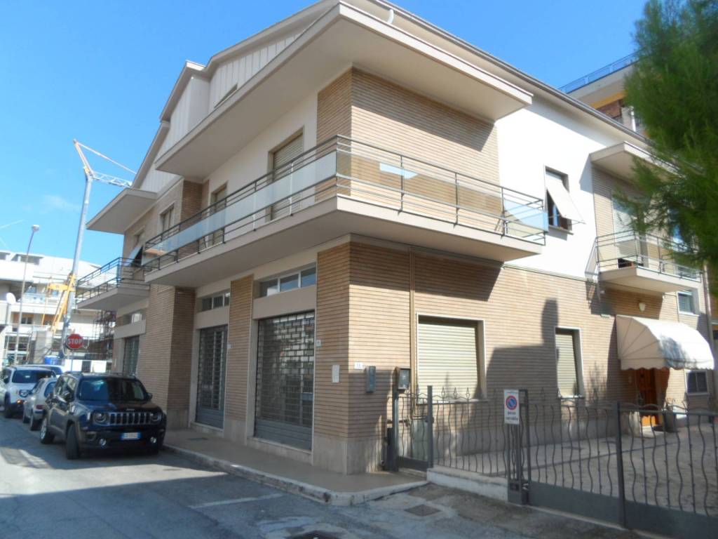 Immobile a San benedetto del tronto in Via Mare - Foto 2