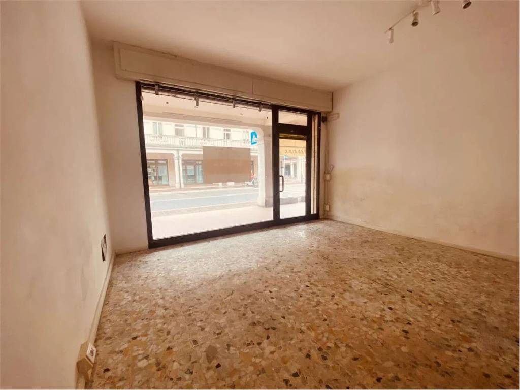 Immobile a Venezia in Via Piave, 66 - Foto 2