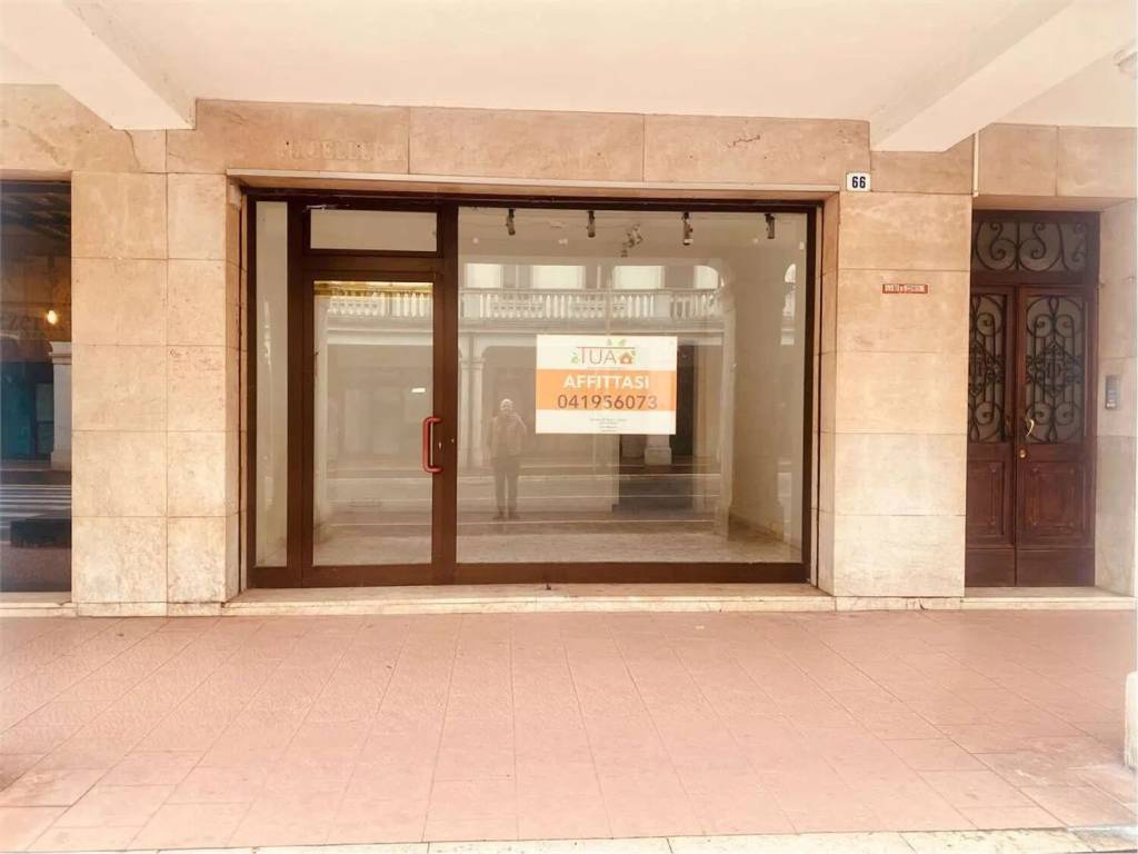 Immobile a Venezia in Via Piave, 66 - Foto 4