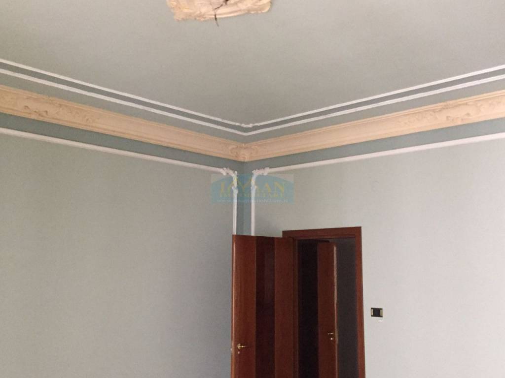 Appartamento a Ceglie messapica in Via Perosi - Foto 2