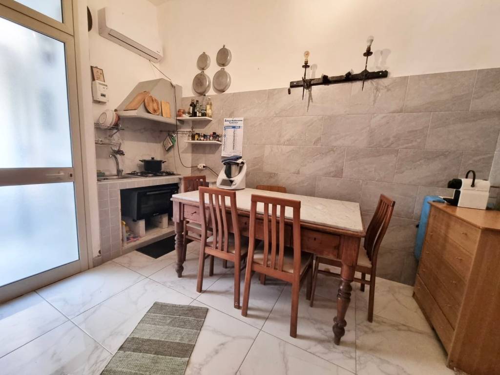 Casa indipendente a Palermo in Via Platani, 7 - Foto 2