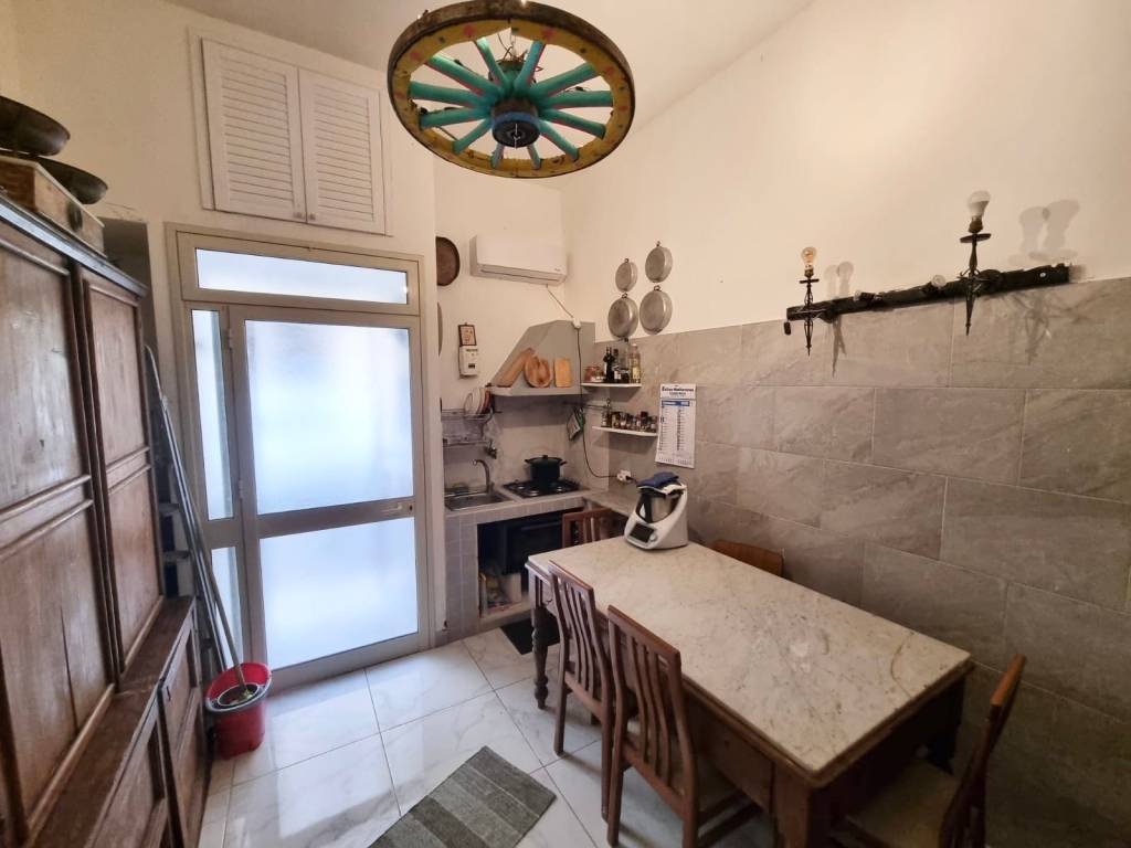 Casa indipendente a Palermo in Via Platani, 7 - Foto 3