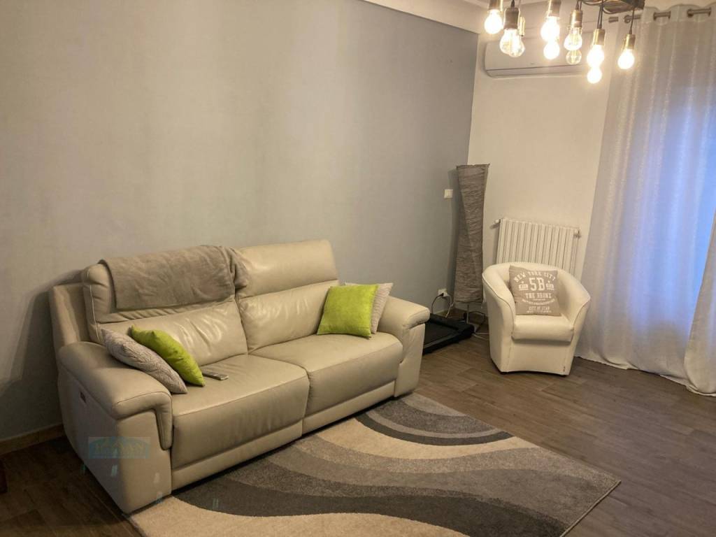 Appartamento a Ceglie messapica in Via Luigi Settembrini - Foto 3