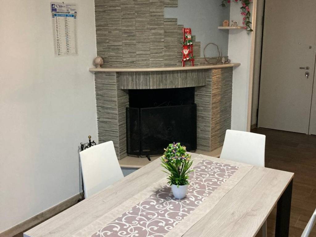 Appartamento a Ceglie messapica in Via Luigi Settembrini - Foto 5