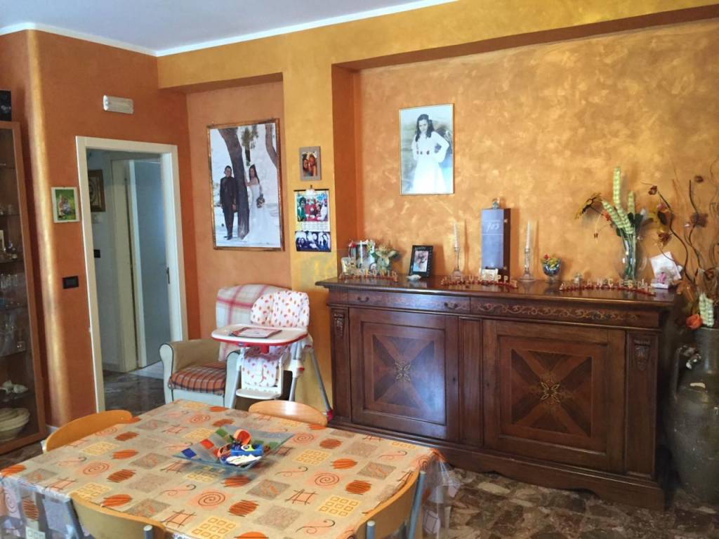 Appartamento a Ceglie messapica in Via Bologna - Foto 4