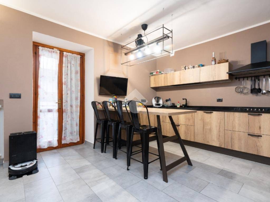 Casa indipendente a Caselle torinese in Strada Grangiotti, 44 - Foto 1