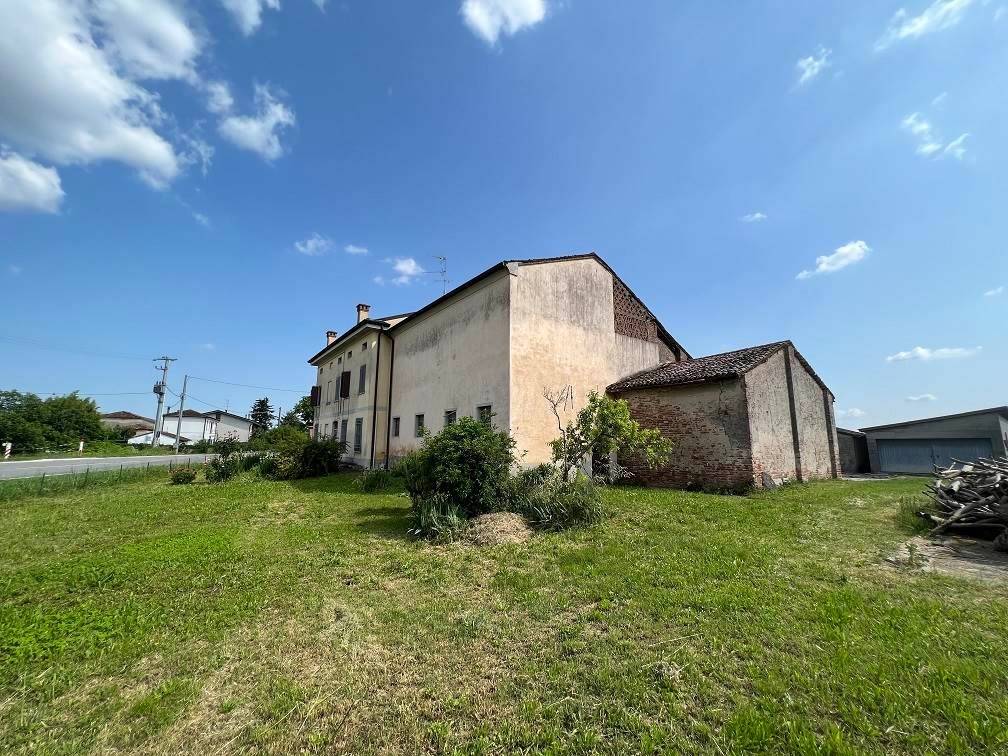Villa a Bagnolo san vito - Foto 5