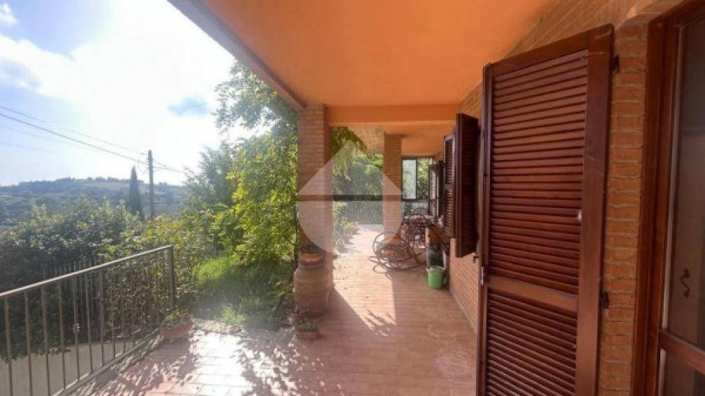Villa a Perugia in Via dei Quattro Cipressi - Foto 3