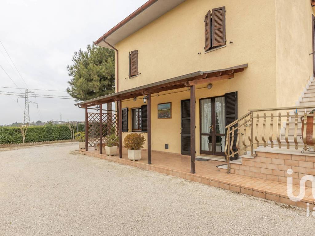 Villa a Osimo in Via Cagiata - Foto 4