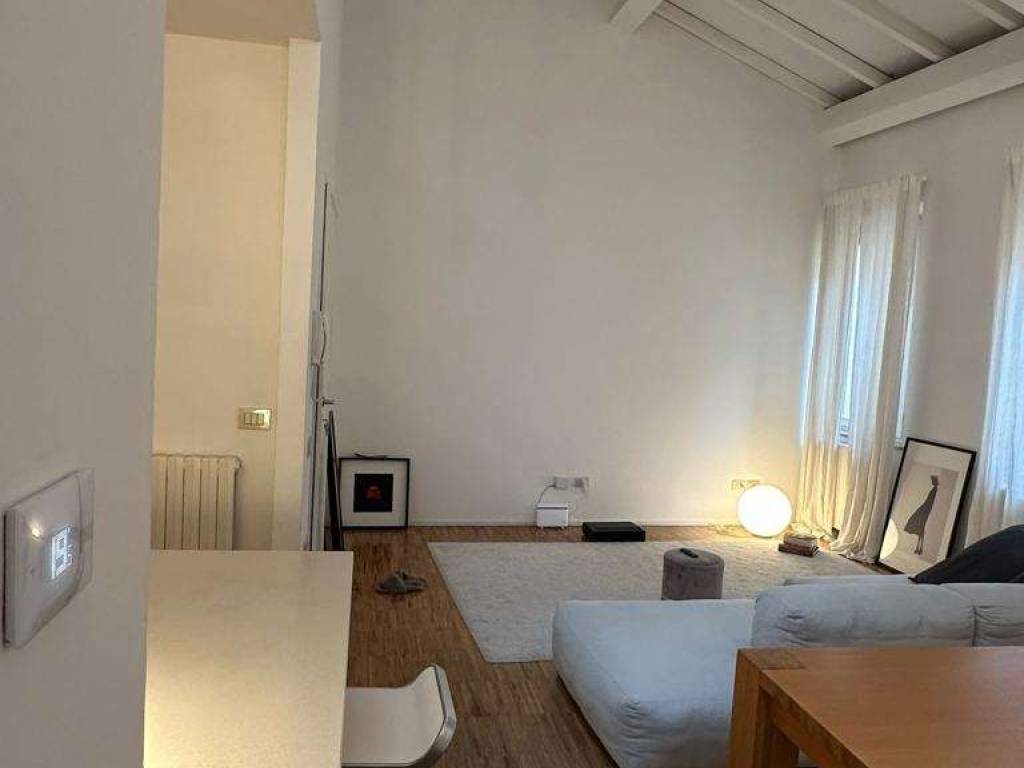 Appartamento a Modena in Vicolo dell'Albergo, 15 - Foto 2