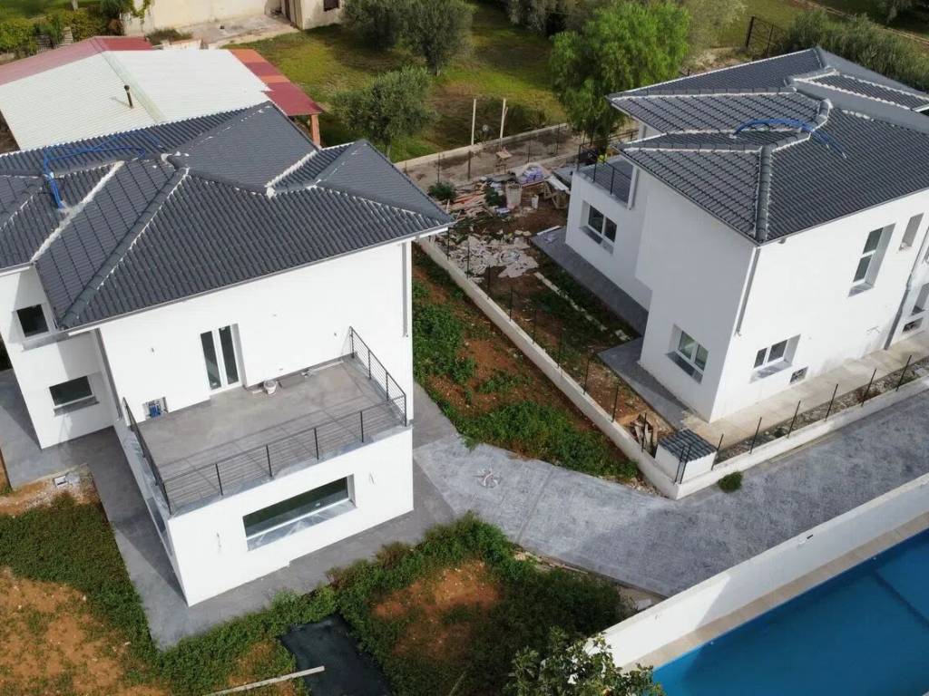 Villa a Carini in Via Castoro S.N.C. - Foto 5