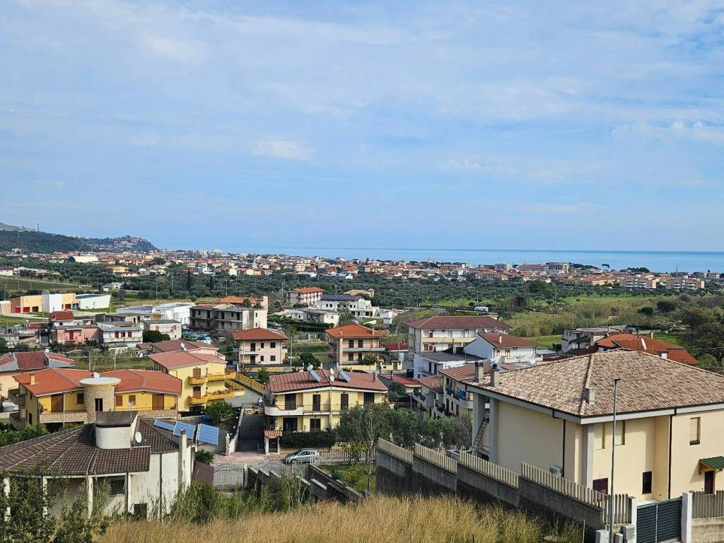 Villa a Montepaone in Via Busento, 1 - Foto 2