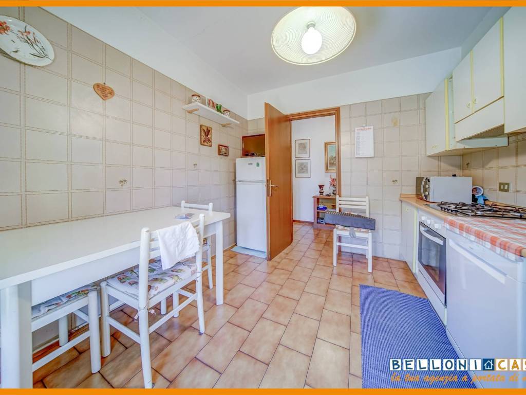 Appartamento a Morazzone in Via Alessandro Volta - Foto 5