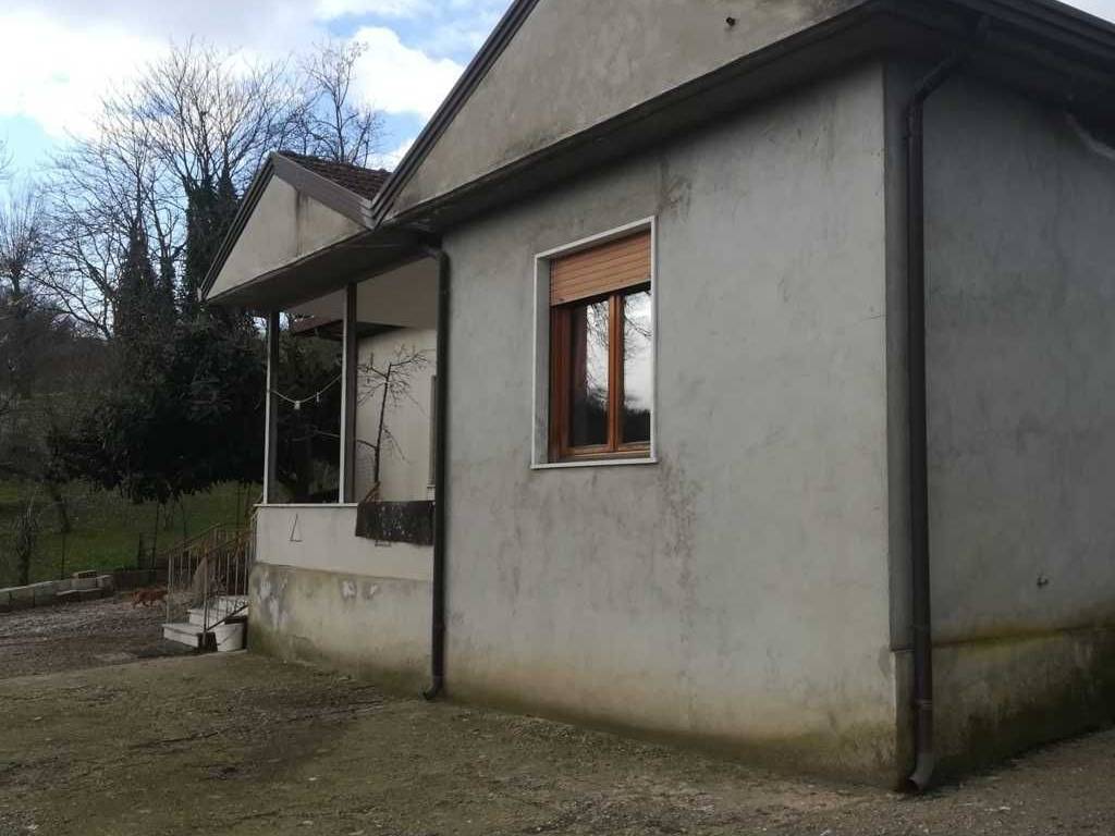 Villa a Montemiletto in Contrada Fiego - Foto 2