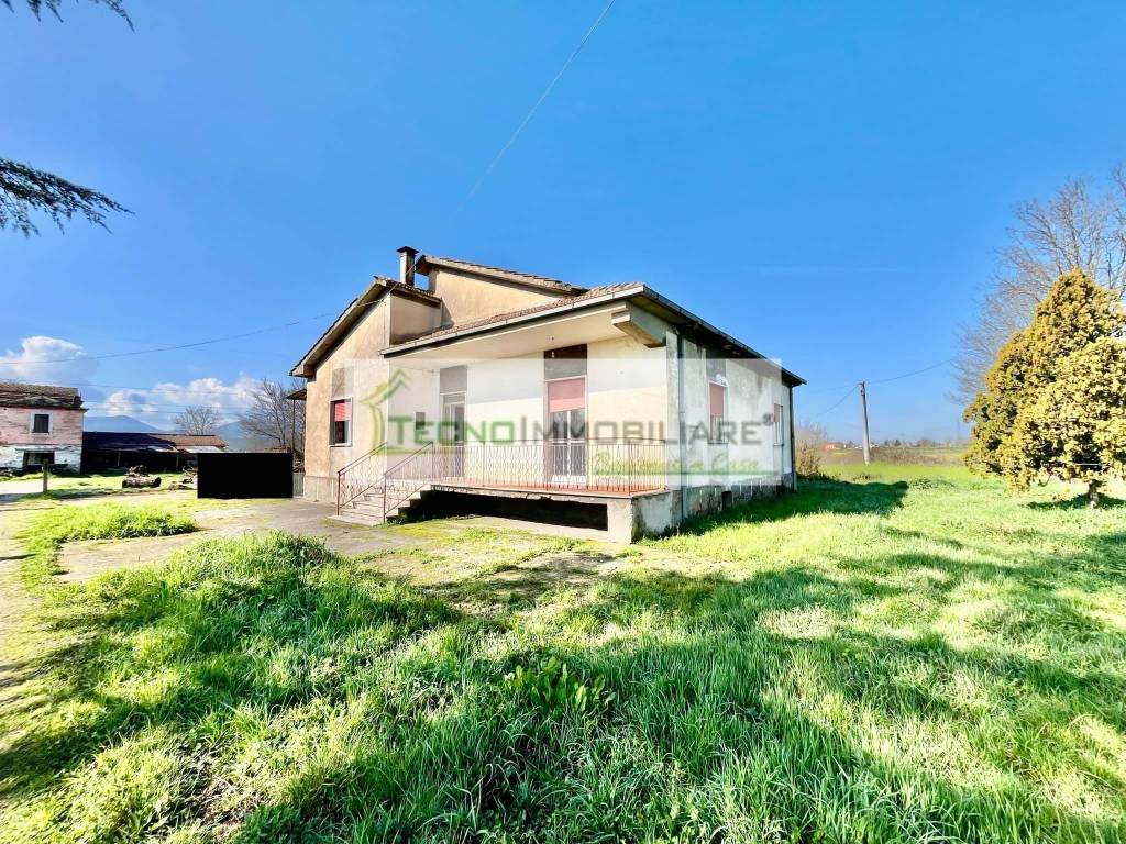 Villa a Pontecorvo in Contrada Melfi di Sotto - Foto 2