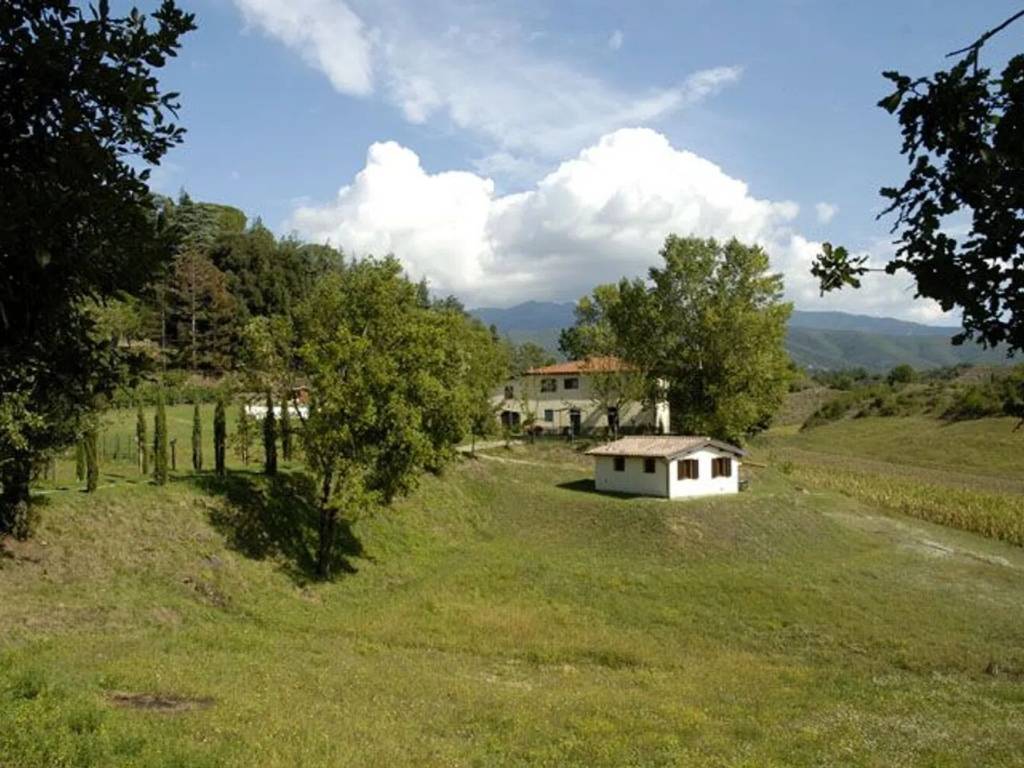 Rustico / casale a Terranuova bracciolini in Strada Comunale Pian Di Maggio - Foto 2