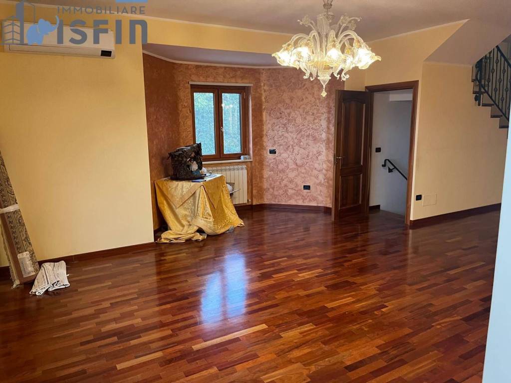 Villa a Mendicino in Via Giuseppe Pascaletti, 43 - Foto 5