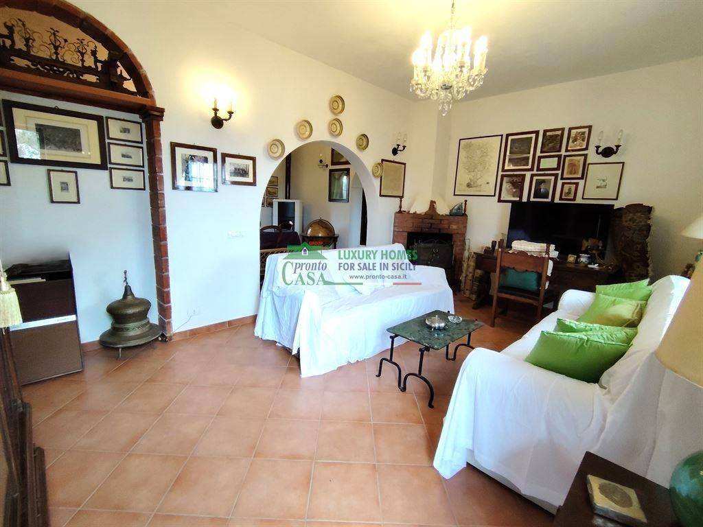 Villa a Chiaramonte gulfi in strada statale 514 - Foto 5