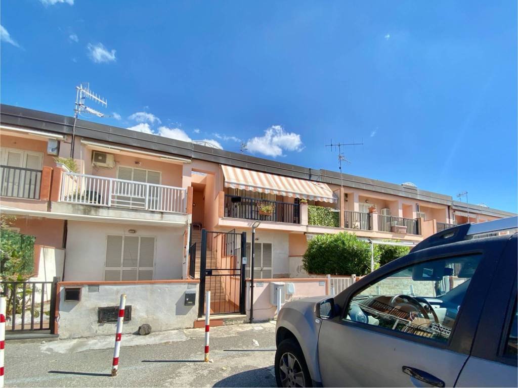 Appartamento a Santa teresa di riva in Via Agrò - Foto 3