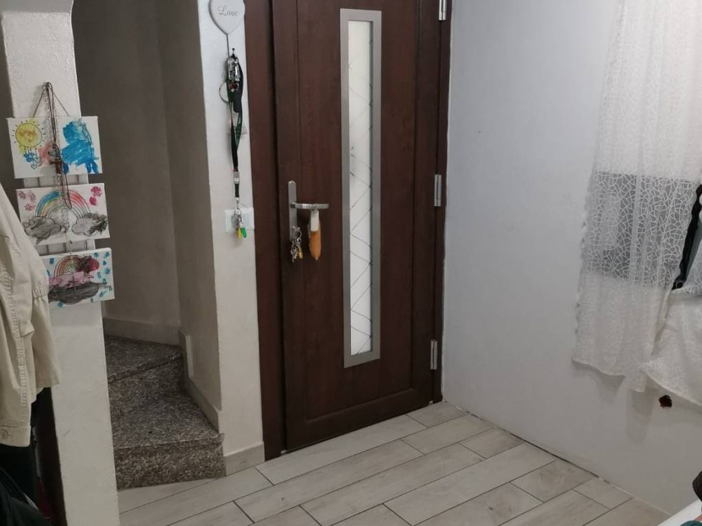 Casa indipendente a Cittiglio in Via Laveno, 17 - Foto 3