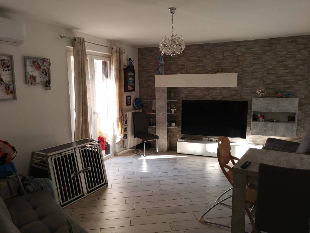 Casa indipendente a Cittiglio in Via Laveno, 17 - Foto 5