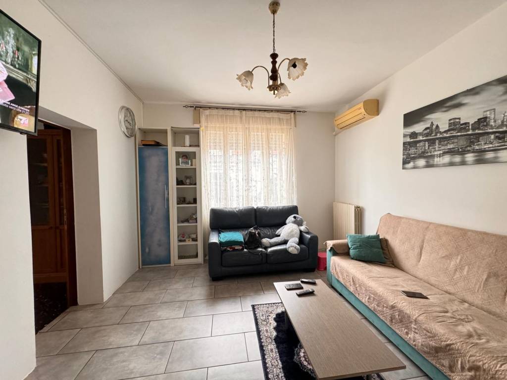 Casa indipendente a Legnago in Via Goffredo Mameli, 2 - Foto 2
