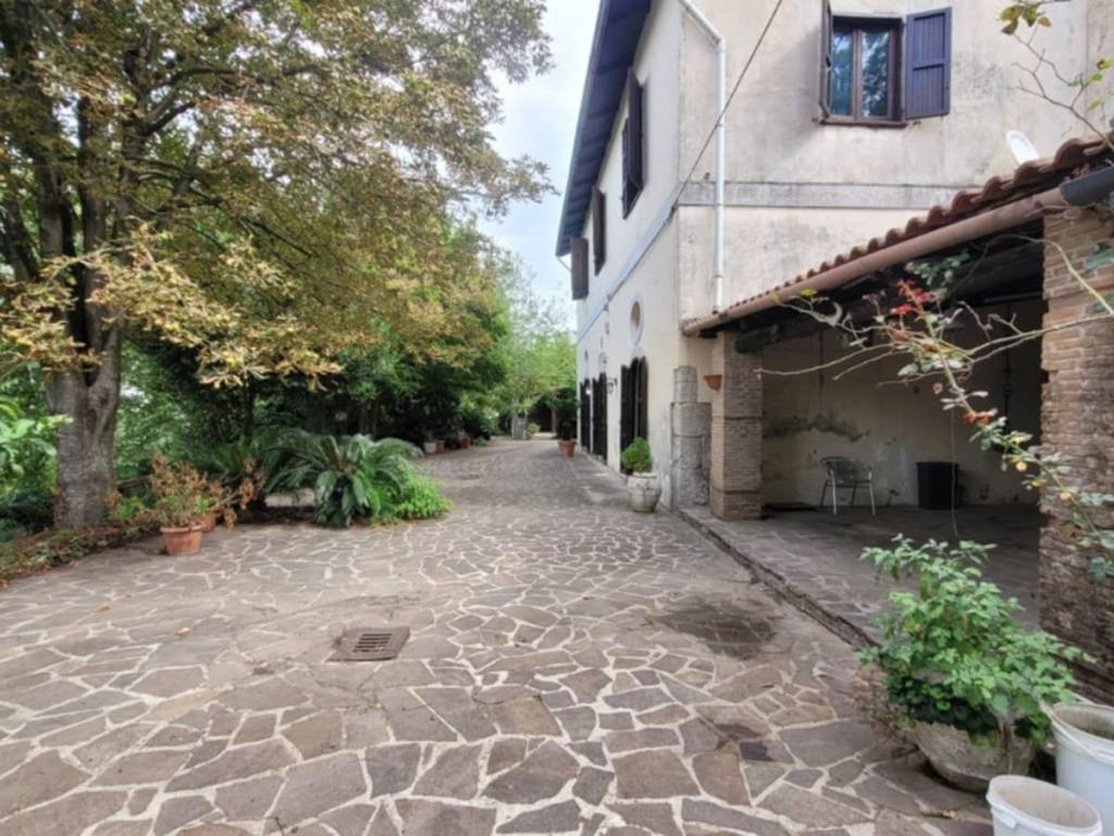 Villa a Roccapiemonte in Via Mandrizzo - Foto 2