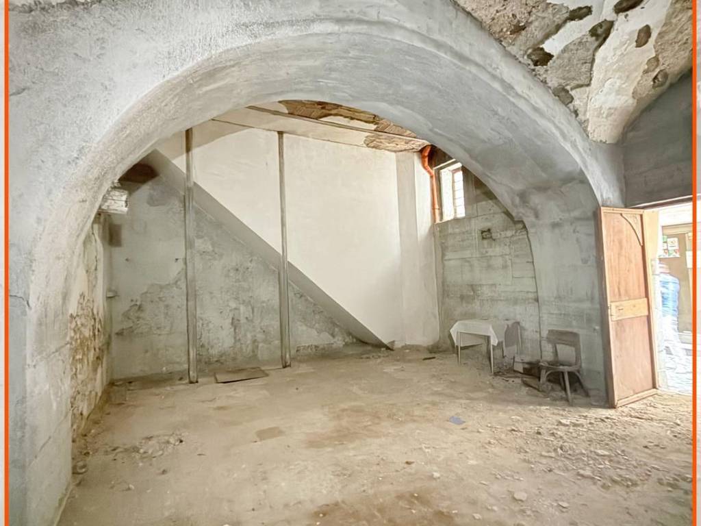 Appartamento a Formia in Piazza Vincenzo Bonomo - Foto 3