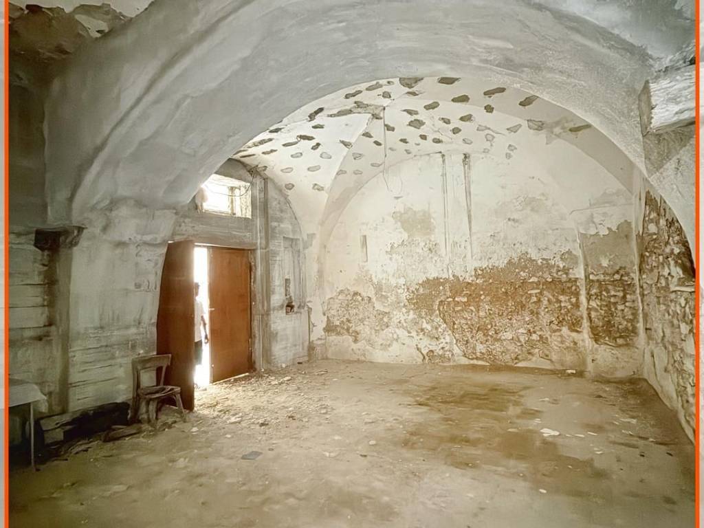 Appartamento a Formia in Piazza Vincenzo Bonomo - Foto 4