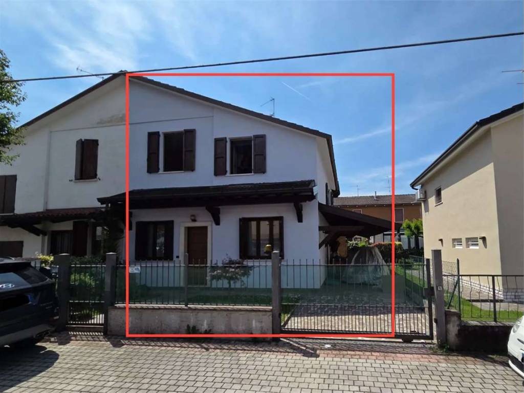 Villa a Brescia in Via nona Villaggio Badia - Foto 2