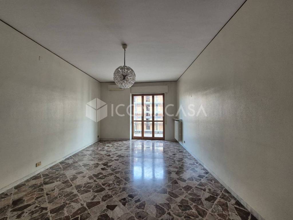 Appartamento a Andria in Via Gioacchino Poli - Foto 2